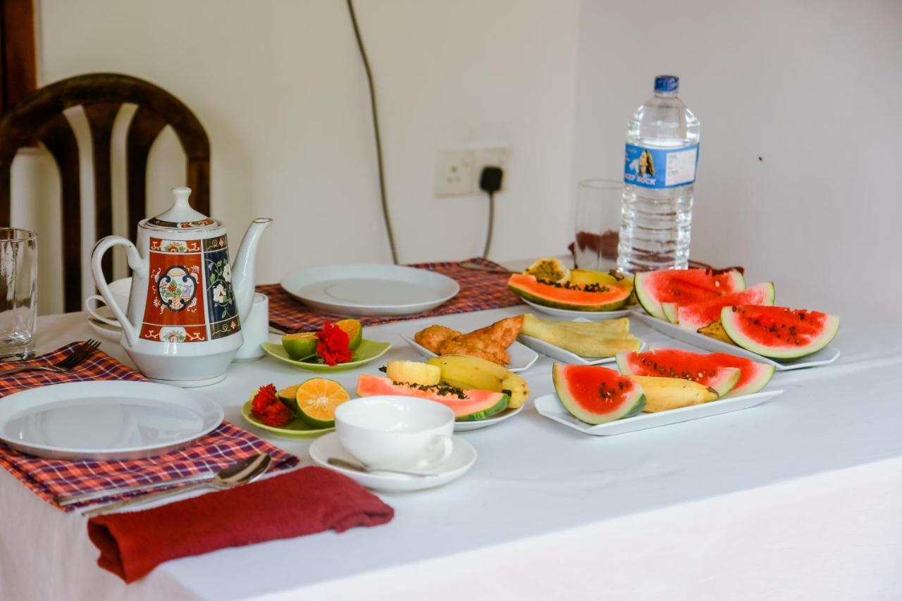 Ranjith Guest Otel Mirissa Dış mekan fotoğraf