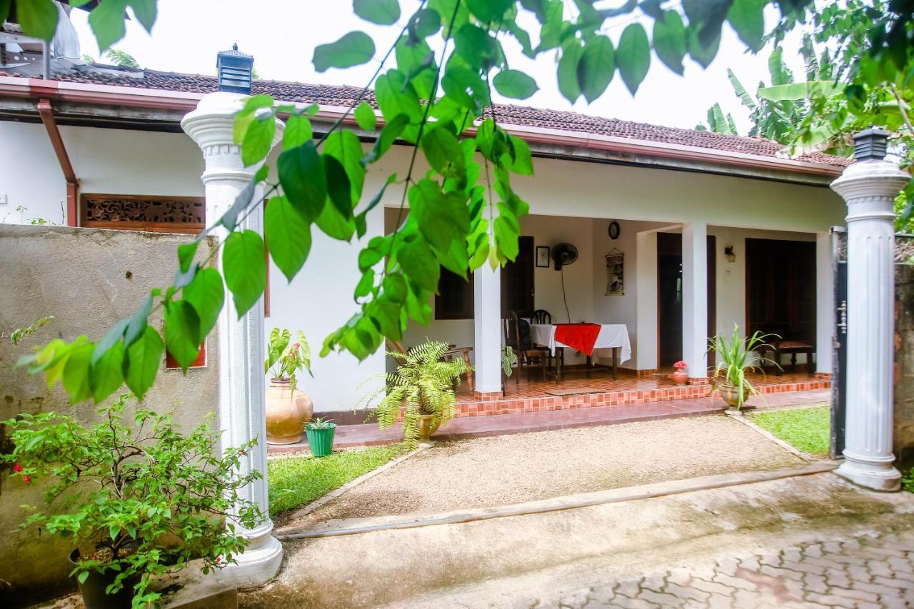Ranjith Guest Otel Mirissa Dış mekan fotoğraf