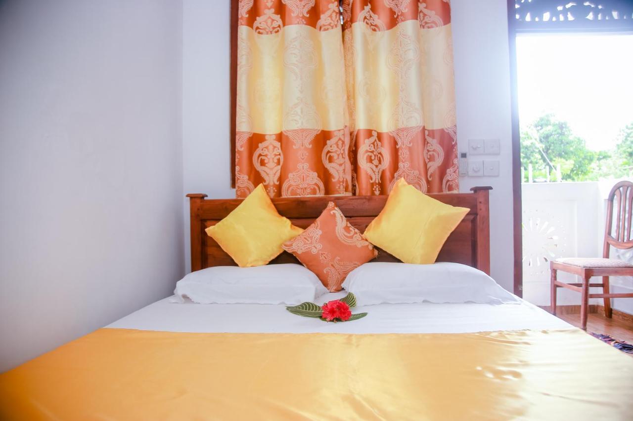 Ranjith Guest Otel Mirissa Dış mekan fotoğraf