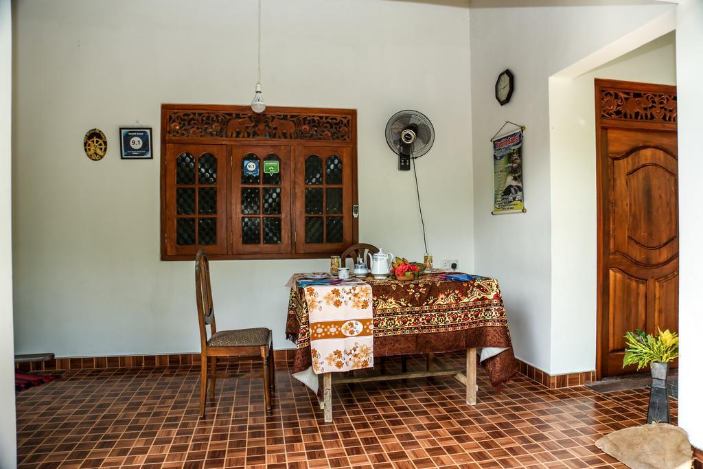 Ranjith Guest Otel Mirissa Dış mekan fotoğraf